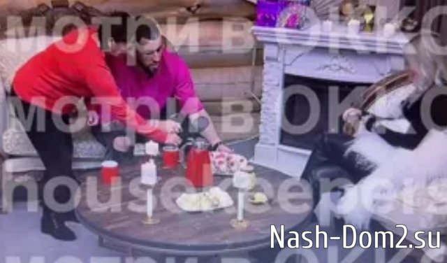 Бабушка Игоря Григорьева организовала ему свидание с Рахимовой Бабушка Игоря Григорьева организовала ему свидание с Рахимовой