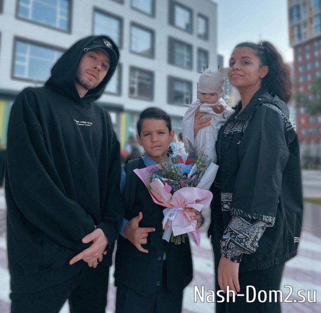 Алиана объяснила подписчикам, почему так и не смогла крестить дочь Алиана объяснила подписчикам, почему так и не смогла крестить дочь