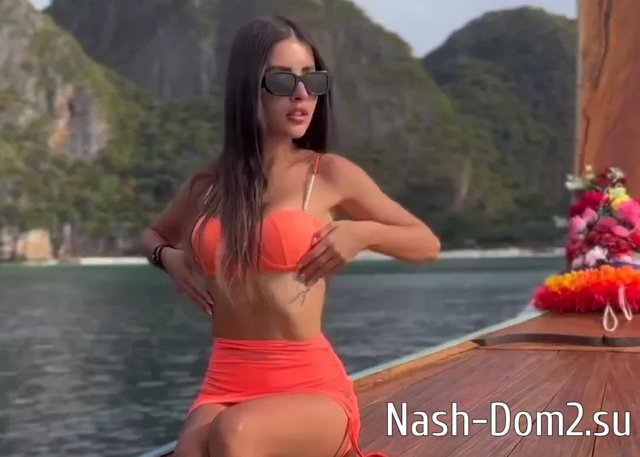 Бухынбалтэ возвращается на поляну одна, чтобы выполнить свои обязательства Бухынбалтэ возвращается на поляну одна, чтобы выполнить свои обязательства