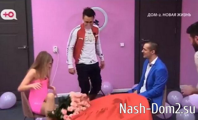 Зрителей не впечатлили показательные выступления Субботиной и Безуса Зрителей не впечатлили показательные выступления Субботиной и Безуса