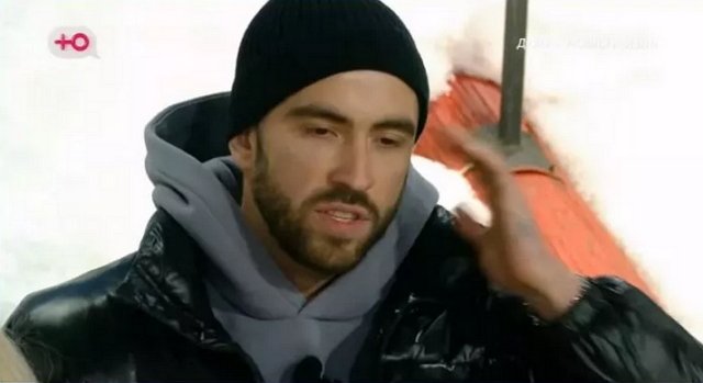 Григорьев надеется избавиться от чувств к Безверховой с помощью своей бабушки Григорьев надеется избавиться от чувств к Безверховой с помощью своей бабушки