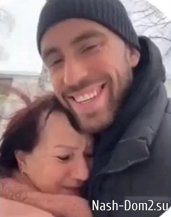 Григорьев надеется избавиться от чувств к Безверховой с помощью своей бабушки Григорьев надеется избавиться от чувств к Безверховой с помощью своей бабушки