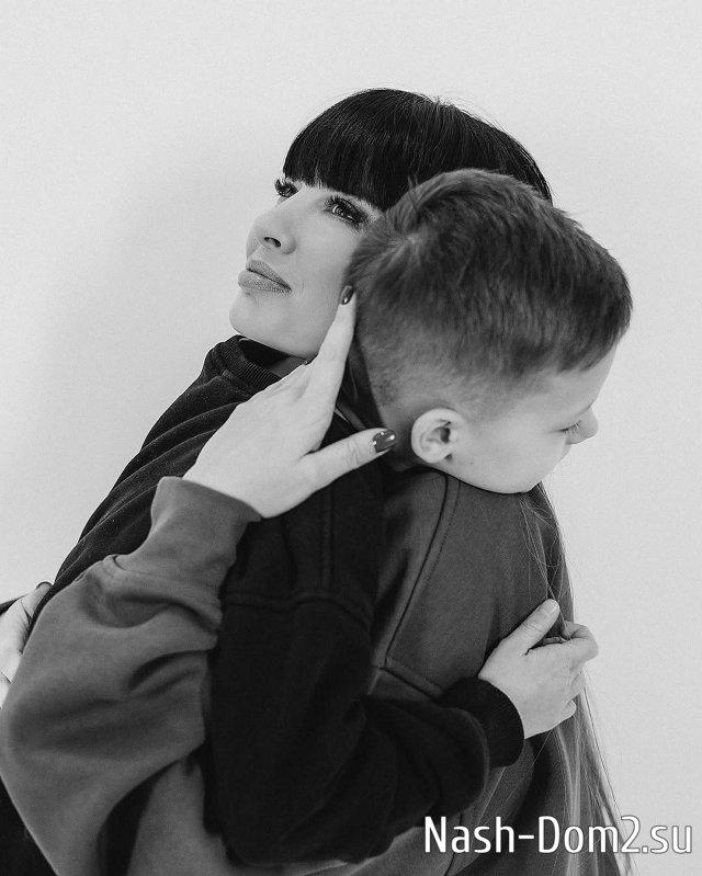 Нелли Ермолаева: Я сегодня всю ночь не спала Нелли Ермолаева: Я сегодня всю ночь не спала