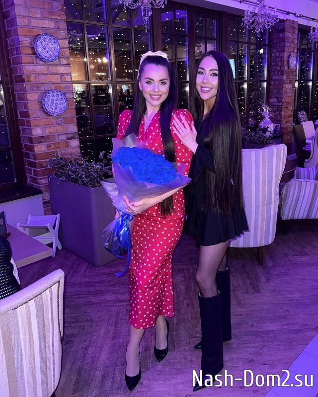 Ольга Рапунцель: Праздник в кругу родных и близких Ольга Рапунцель: Праздник в кругу родных и близких