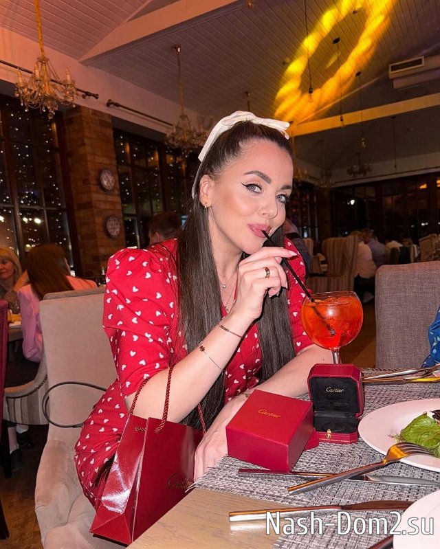 Ольга Рапунцель: Праздник в кругу родных и близких Ольга Рапунцель: Праздник в кругу родных и близких