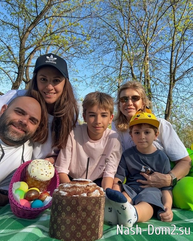 Фото детей участников Дома-2 (25.04.2025) Фото детей участников Дома-2 (25.04.2025)