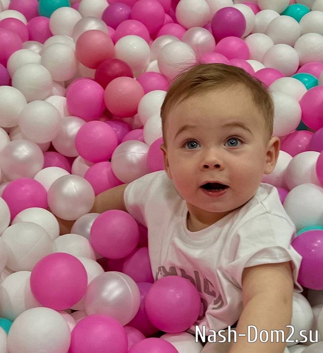 Фото детей участников Дома-2 (25.04.2025) Фото детей участников Дома-2 (25.04.2025)