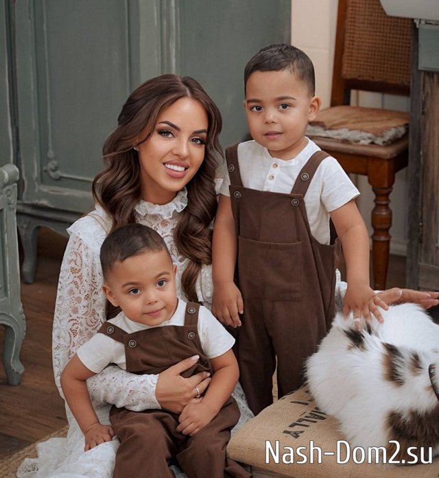 Юлия Ефременкова: Я никогда из себя ванильную маму не строила Юлия Ефременкова: Я никогда из себя ванильную маму не строила