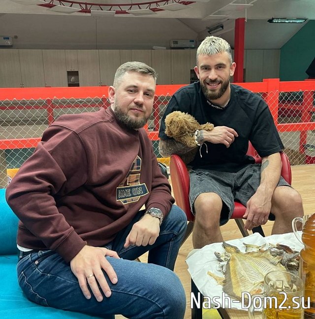 Игорь Григорьев улетел в Новосибирск на похороны друга Игорь Григорьев улетел в Новосибирск на похороны друга