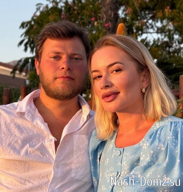 Елена Бушина продаёт квартиру в Черногории Елена Бушина продаёт квартиру в Черногории