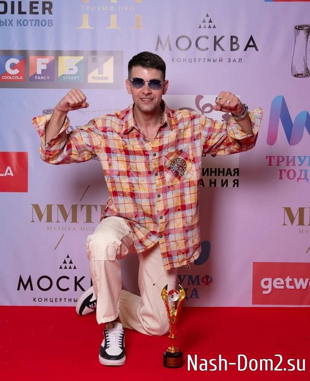 Дмитрий Дмитренко стал номинантом премии «Триумф года» Дмитрий Дмитренко стал номинантом премии «Триумф года»