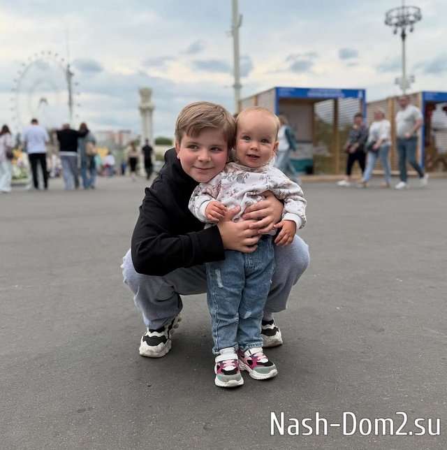 Фото детей участников Дома-2 (15.08.2025) Фото детей участников Дома-2 (15.08.2025)