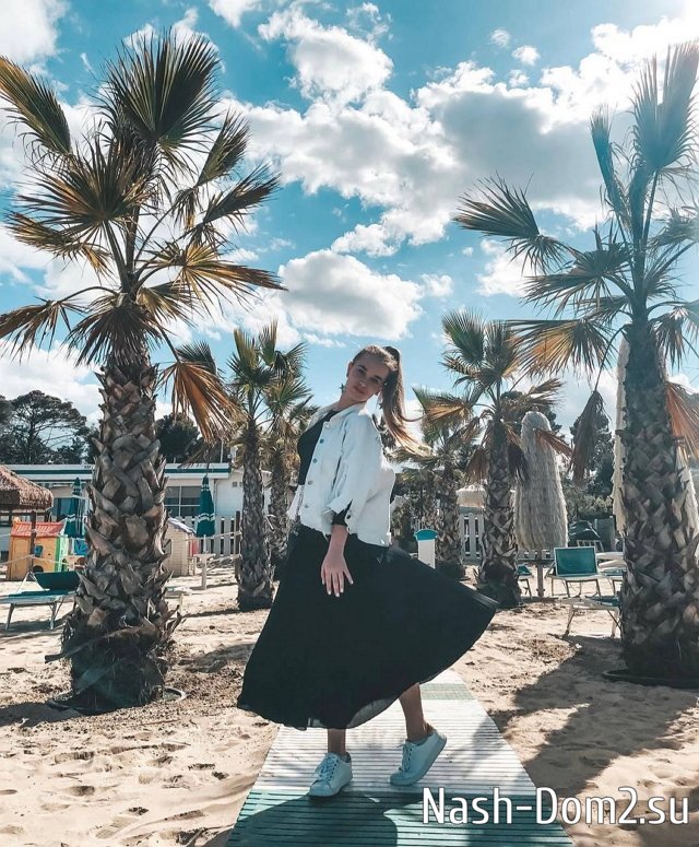 Яна Тырлышкина: Вы знали, что я жила в Италии? Яна Тырлышкина: Вы знали, что я жила в Италии?