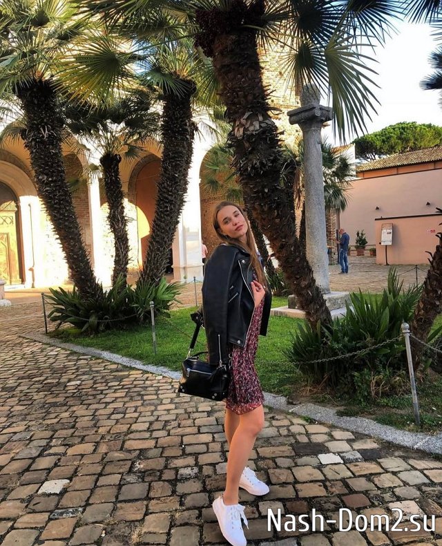 Яна Тырлышкина: Вы знали, что я жила в Италии? Яна Тырлышкина: Вы знали, что я жила в Италии?