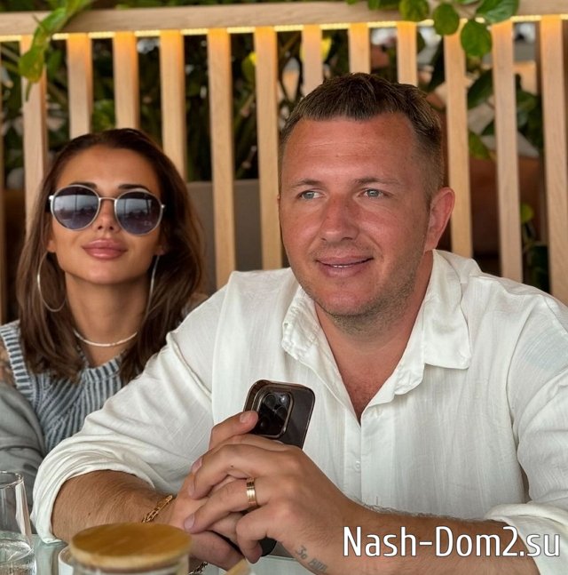 Илья Яббаров напел на поездку в Сочи Илья Яббаров напел на поездку в Сочи