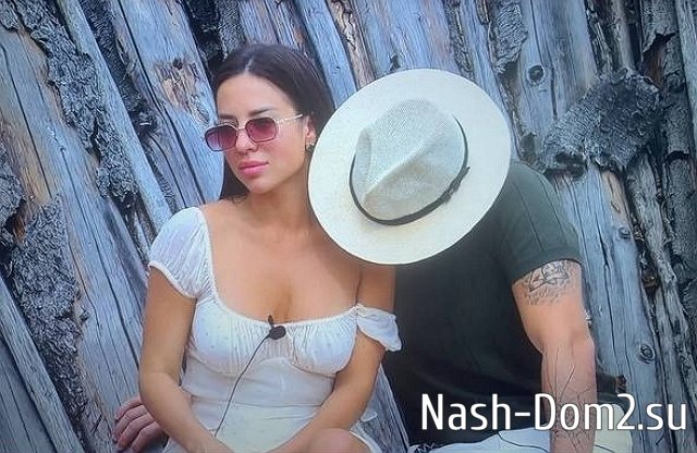 Евгения Дорожкина счастлива, что муж снова рядом с ней Евгения Дорожкина счастлива, что муж снова рядом с ней