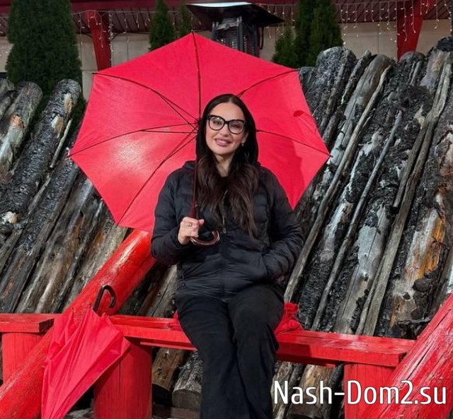 Светлана Прель: С Катей никто из девочек не общается Светлана Прель: С Катей никто из девочек не общается