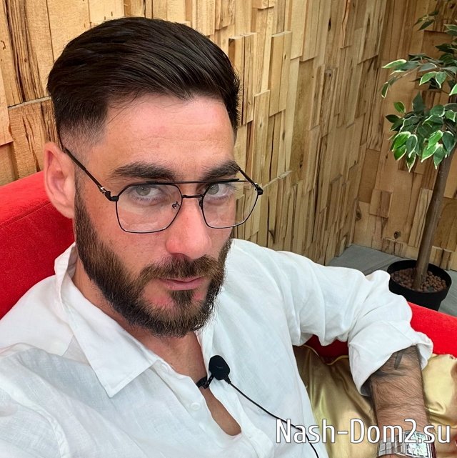 Виктория Салибекова снова подвергла опасности любимого мужа Виктория Салибекова снова подвергла опасности любимого мужа