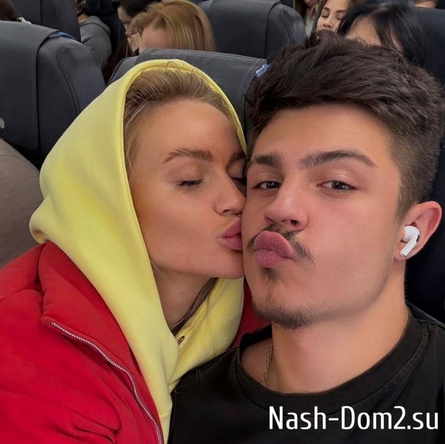 Никита Гуранда в «Париже» позвал замуж Элину Рахимову Никита Гуранда в «Париже» позвал замуж Элину Рахимову