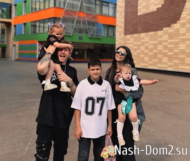 Алиана Устиненко: Они предлагают мировое соглашение Алиана Устиненко: Они предлагают мировое соглашение