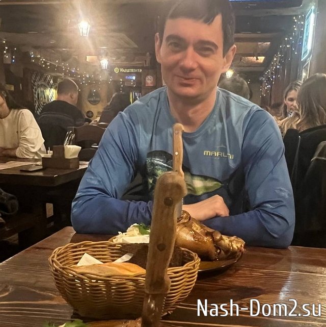 Венцеслав Венгржановский: Ищу двух девушек для стрима Венцеслав Венгржановский: Ищу двух девушек для стрима