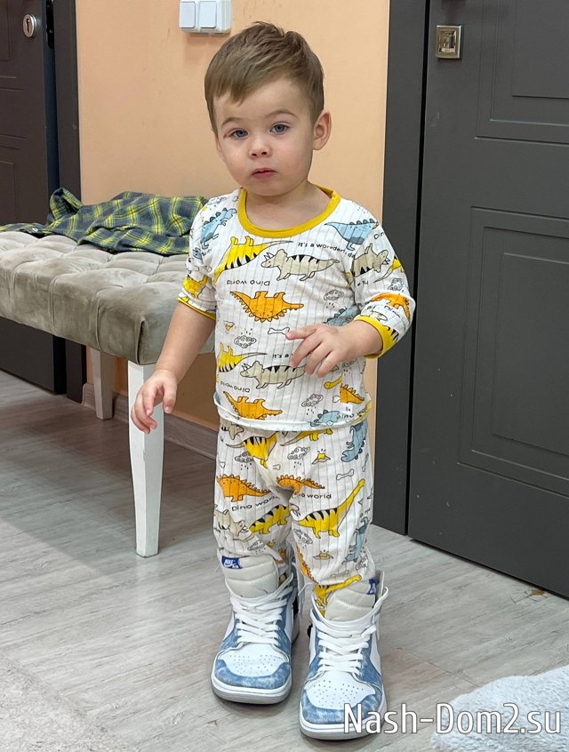 Виктория Салибекова не справляется с маленьким сыном Виктория Салибекова не справляется с маленьким сыном