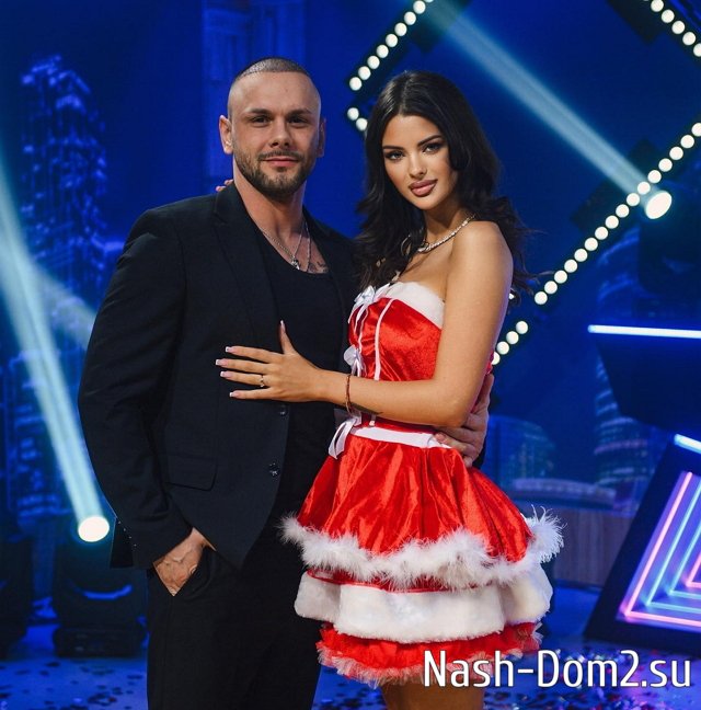 Максим Евстропов устал от своей просвещённой жены? Максим Евстропов устал от своей просвещённой жены?