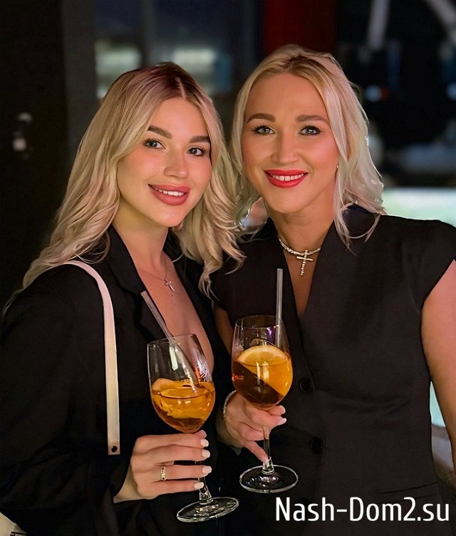 Анастасия Ромашова: Мама прилетела во Вьетнам! Анастасия Ромашова: Мама прилетела во Вьетнам!