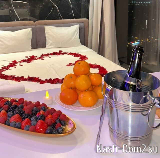 Тёща Салибекова светится от счастья после «ночи любви» с Гавришовым Тёща Салибекова светится от счастья после «ночи любви» с Гавришовым