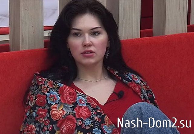 Проектный недруг Дарьи Виноградовой испортил её платье Проектный недруг Дарьи Виноградовой испортил её платье