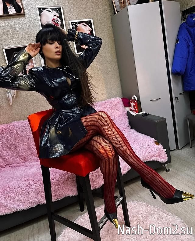 Нелли Ермолаева: Минутная готовность Нелли Ермолаева: Минутная готовность