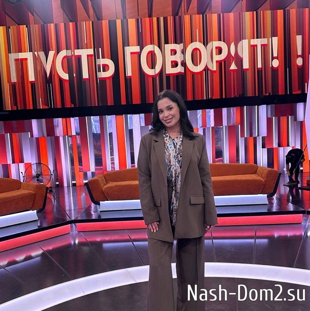 Зрители гадают, почему экс-участников Дома-2 позвали на Первый канал Зрители гадают, почему экс-участников Дома-2 позвали на Первый канал