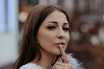 Яна Захарова: Красота привлекает внимание