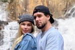 Настя Ромашова дождалась музыкального подарка от мужа