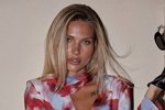Анита Стрелкова: «Дайте денег»?