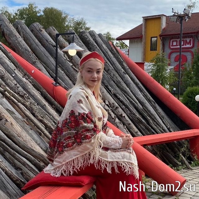 Виктория Кулагина ведёт наблюдение за бывшим кавалером